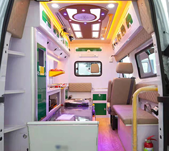 东辽县车辆内部展示